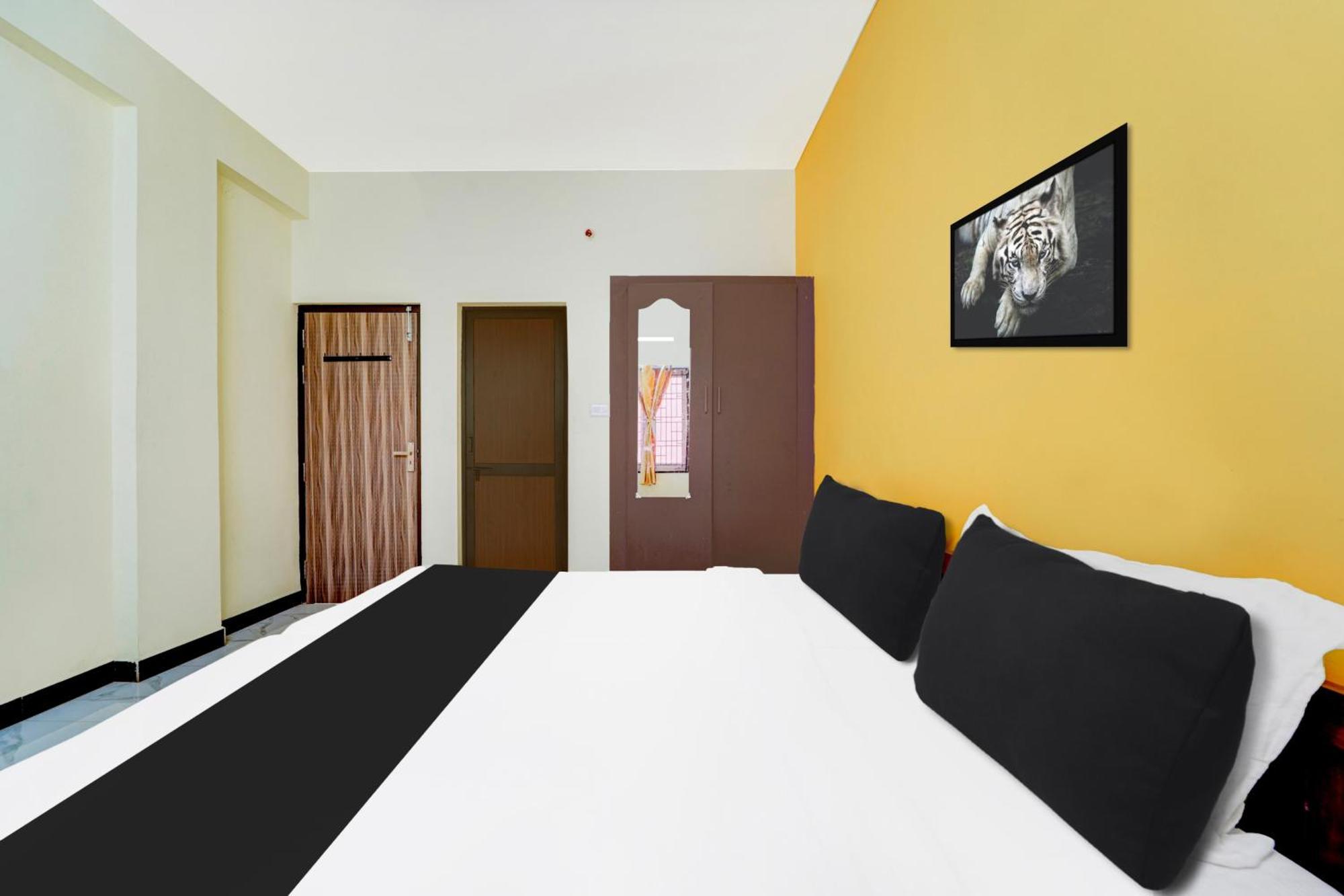Super Hotel O Madurai Near Bus Stand Tallākulam Esterno foto