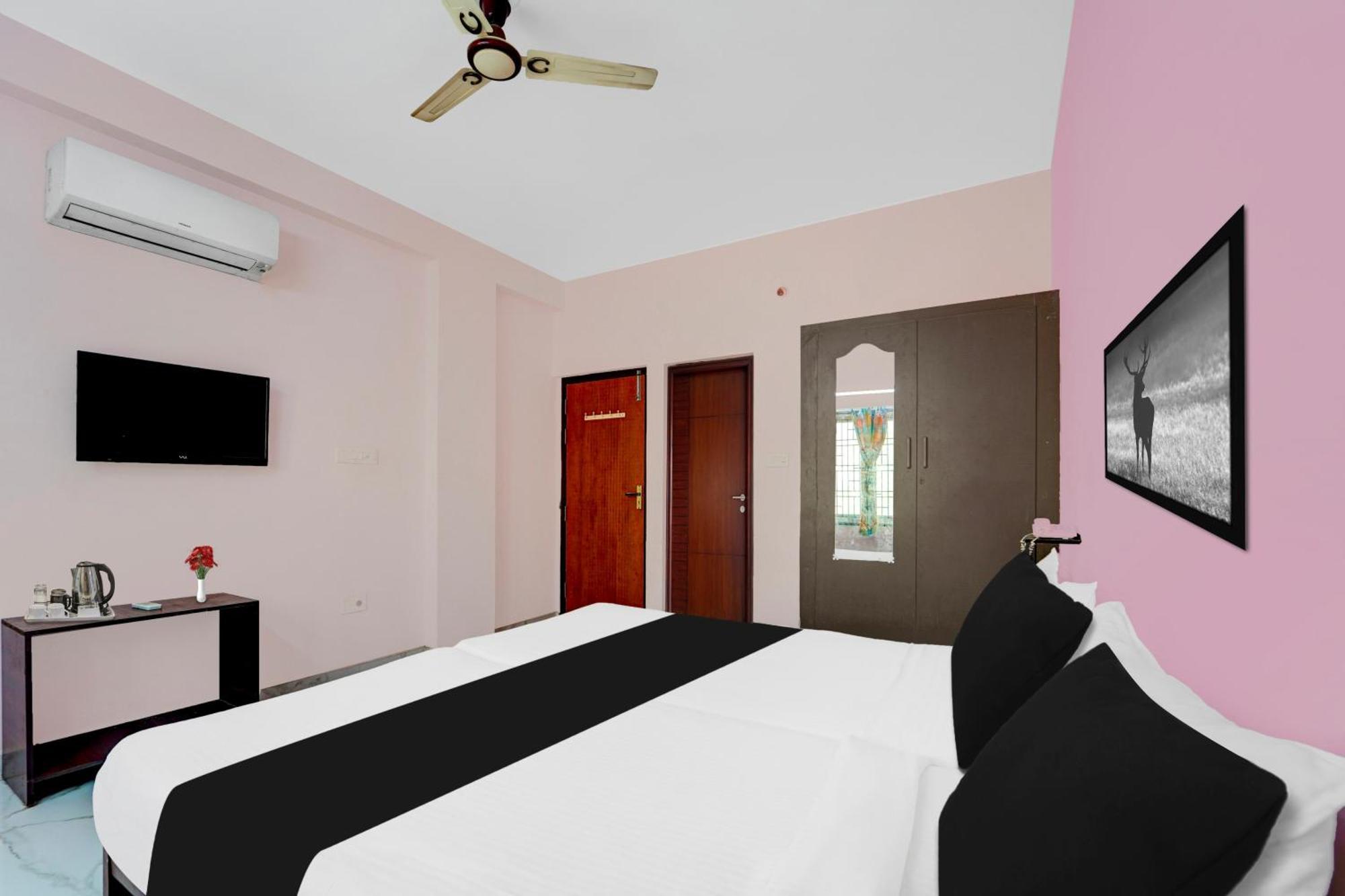 Super Hotel O Madurai Near Bus Stand Tallākulam Esterno foto